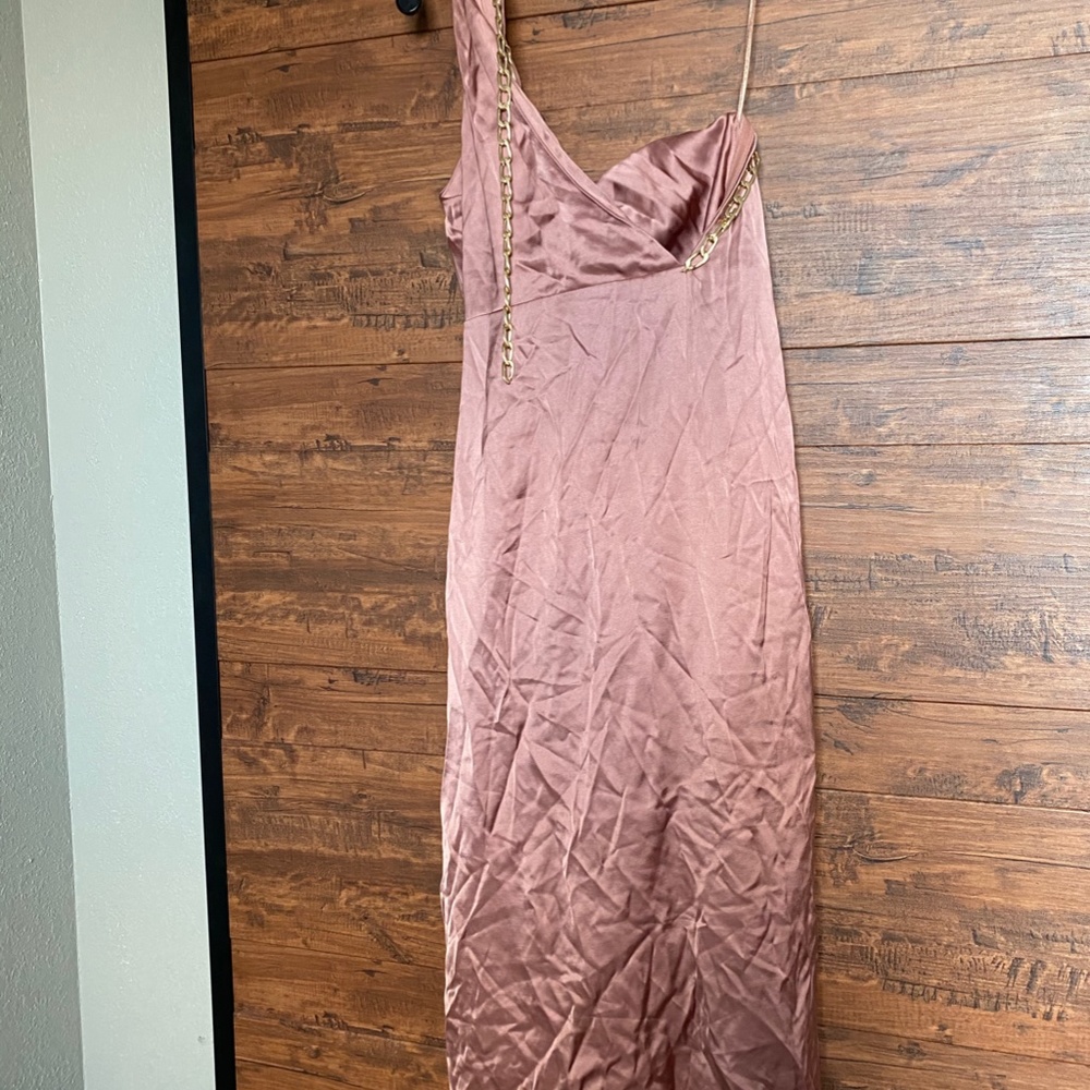 Reiss, Adaline Chain Detail One Shoulder Satin Dress, Blush, Size US 8 - Picture 10 of 14